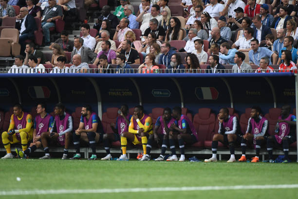 引入了他们 引入了他们