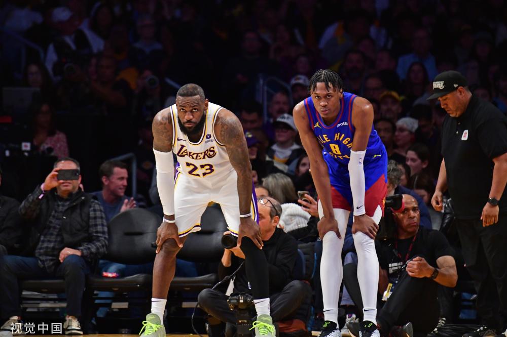 上展现出各 上展现出各